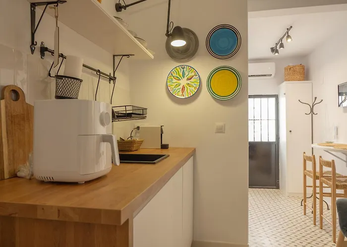 Cuna コニル・デ・ラ・フロンテラ